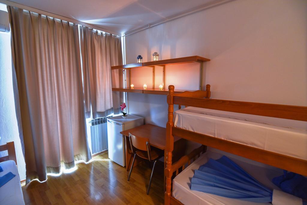 Hostel Studentski Centar Mostar Extérieur photo
