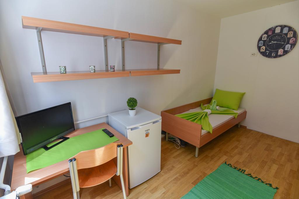 Hostel Studentski Centar Mostar Extérieur photo